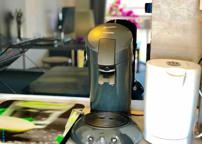 Appartamento 2 Min De La Plage, Parking, Terrasse & Wifi!